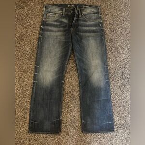 Men’s Zac Relaxed Fit Straight Jeans. NWOT.
